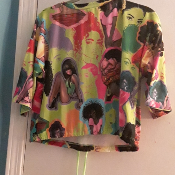 Women clothes - Picture 2 of 2